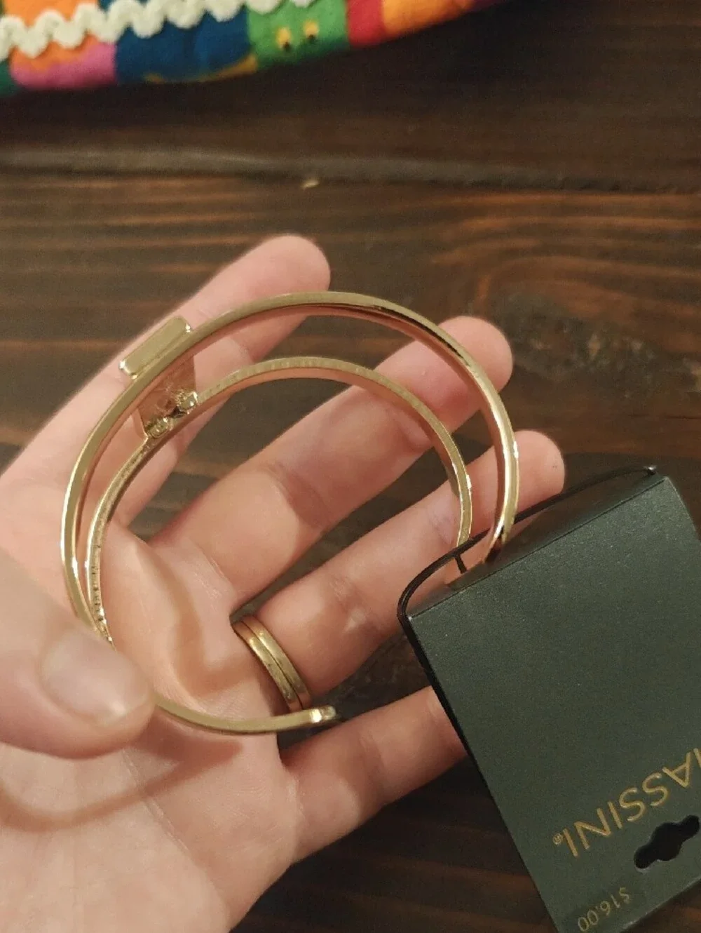 Massini gold tone